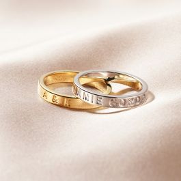 Name engraved on sale engagement ring