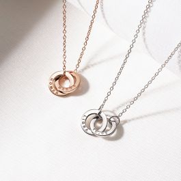 Two ring outlet necklace